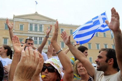 Greve geral contra a austeridade paralisa Grécia  
