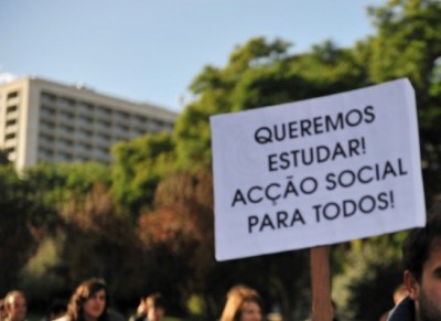 Dia do estudante marcado por protestos em defesa da acção social