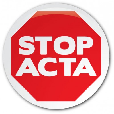PSD e CDS apoiam o ACTA, PS abstém-se de condenar o Acordo que limita a liberdade dos cidadãos e estimula a vigilância das empresas sobre utilizadores.