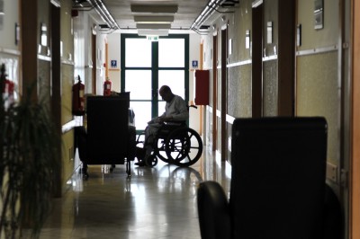Relatório para a reforma hospitalar gera coro de críticas  