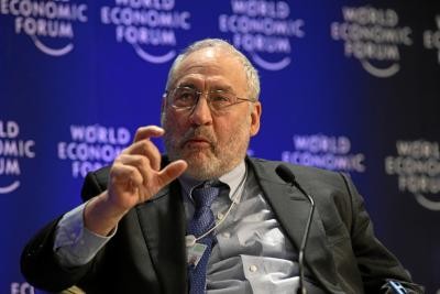 Stiglitz: “Europa arrisca nova recessão devido a vaga de austeridade” 
