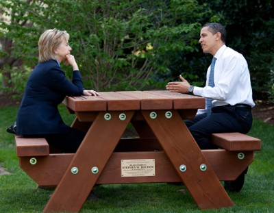 Obama e Hillary Clinton - Foto wikimedia