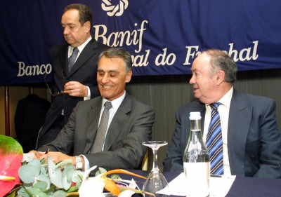 Horácio Roque, Cavaco Silva e Alberto João Jardim na conferência dos 15 anos do Banif em 2003. 