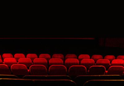 Sector do cinema vê agravarem-se as dificuldades financeiras com o decreto do governo. Foto mark lorch/Flickr