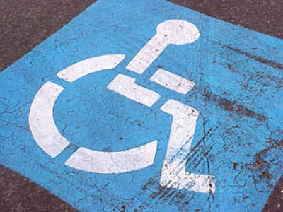 Petição: "Deixem trabalhar as pessoas com deficiência" 