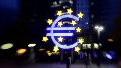 Stiglitz : “O BCE torna as coisas ainda mais complicadas, porque tem o mandato de se preocupar somente com a inflação, quando, em troca, o crescimento, o desemprego e a estabilidade financeira importam muito mais agora”. 
