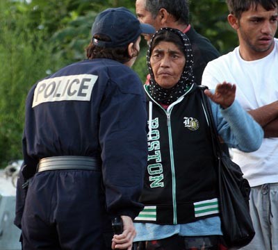 Expulsão de ciganos em Paris, dia 20 de Agosto de 2010 - Foto da Lusa
