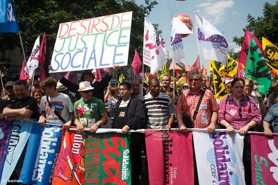 Manifestação de 24 de Junho de 2010 em Paris, foto de Cyberien – photothèque du mouvement social