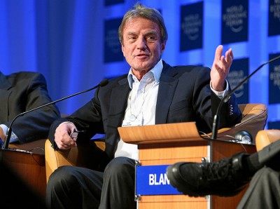 Kouchner disse sentir “o coração apertado”. Foto de World Economic Forum