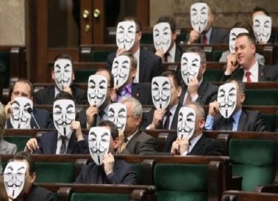 Protesto contra o ACTA no parlamento da Polónia