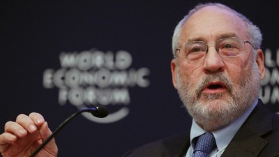 Stiglitz: “Resgate aos bancos espanhóis não vai funcionar”