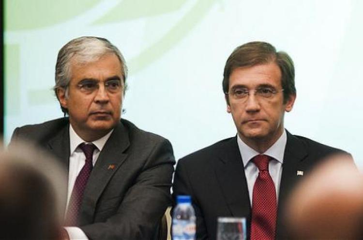 A privatização dos estaleiros de Viana foi feita no tempo em que Aguiar-Branco era ministro da Defesa do governo PSD/CDS