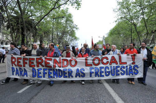 O Bloco considera que PS e PSD assinaram um verdadeiro “tratado de Tordesilhas” onde a cidade se reparte “a partir dos seus interesses eleitorais” e “em claro desrespeito pelos princípios democráticos e pelo interesse dos lisboetas”. Foto de Paulete Matos.