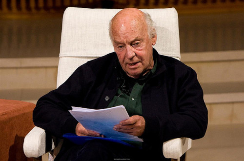 Eduardo Galeano: “O mundo está feito de histórias". Foto de Donostia Kultura