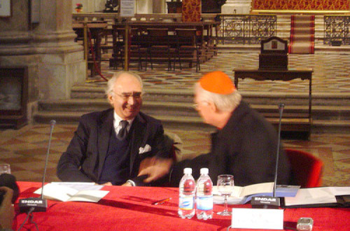 Ettore Gotti, ex-representante do grupo Santander em Itália, é o actual banqueiro do Vaticano.