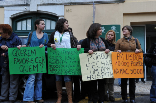 Abraço à MAC - Foto de Paulete Matos