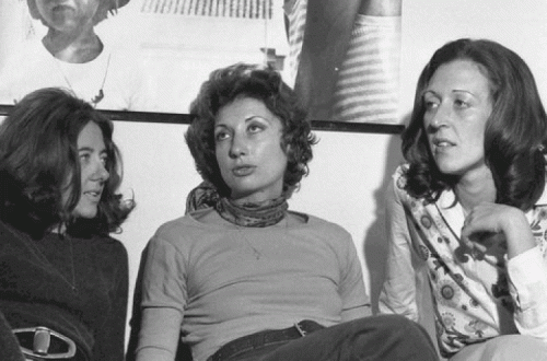 Teatro, música, cinema e rede internacional nos 40 anos das "Novas Cartas Portuguesas"