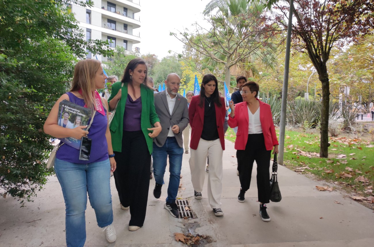 Mónica Albuquerque, Isabel Mendes Lopes, Rui Tavares, Mariana Mortágua e Carla Castelo.
