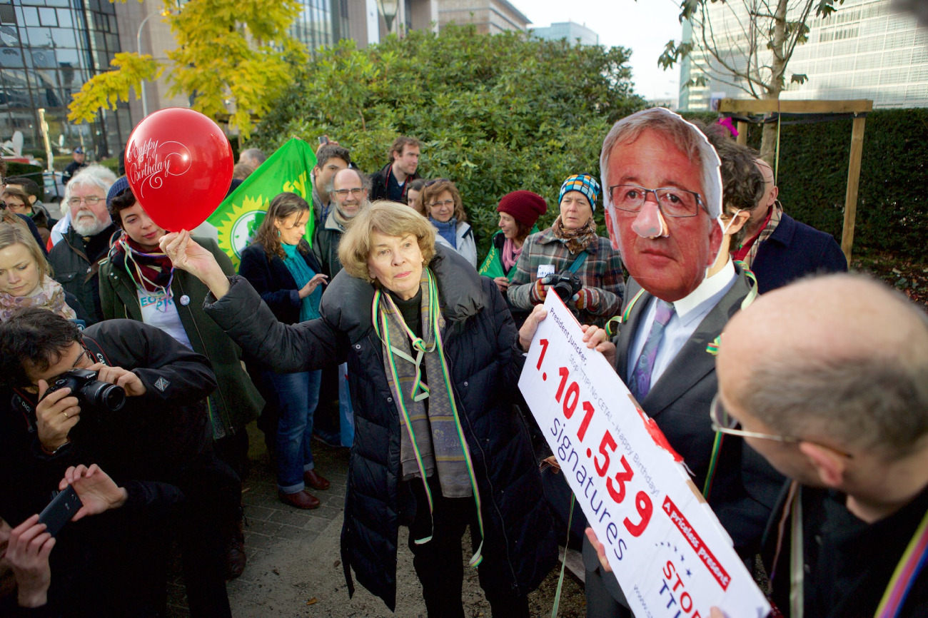 Susan George na manifestação contra o TTIP em Bruxelas, dezembro de 2014.