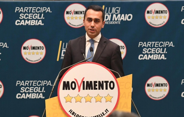 A terceira grande força presente nestas eleições é o Movimento 5 Stelle (M5S), que apresenta Luigi di Maio como candidato à chefia do governo