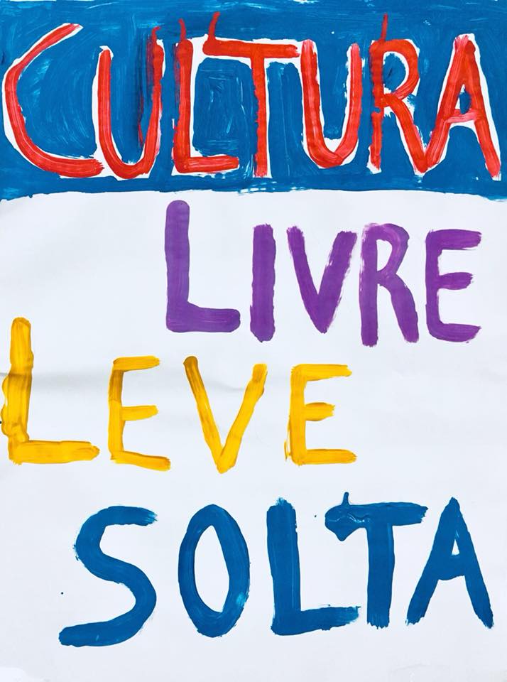 "Cultura livre, leve solta". Pancarta do protesto de 6 de abril.
