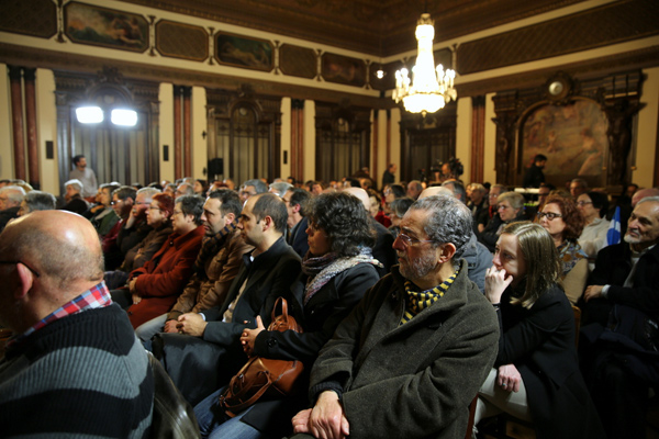 Sala cheia na Casa do Alentejo, em Lisboa.