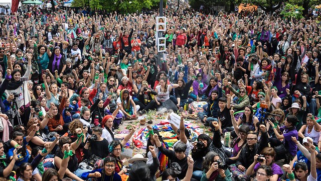 Centenas de milhares de pessoas de toda a América Latina e outras partes do mundo reuniram-se por três dias para discutir questões feministas / Foto Marcha Noticias