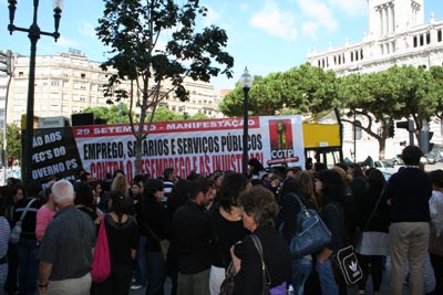 Manifestação de trabalhadores do comércio - Foto de Moisés Ferreira
