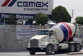 A empresa mexicana Cemex, que controla 50% da produçãod e cimento, recusou a proposta do governo par aa nacionalização e por isso vai ser expropriada
