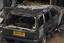 Carro que foi lançado contra o terminal do aeroporto de Glasgow