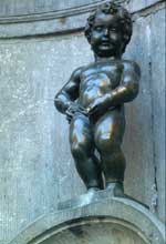 Manneken Pis - estátua de Bruxelas