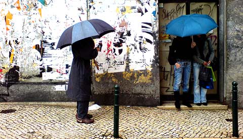 52,4% das famílias portuguesas estiveram em situação de pobreza entre 1995 e 2000. Foto carboila/Flickr