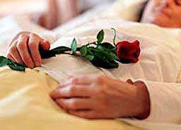 Metade dos idosos portugueses concorda com a legalização da eutanásia