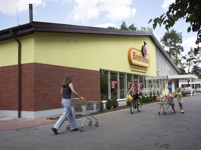 Loja do grupo Jerónimo Martins na Polónia.