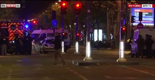 Às 22h50 (hora de Lisboa), os media franceses já contabilizavam 60 mortos, referindo que estamos perante um “ataque concertado”.