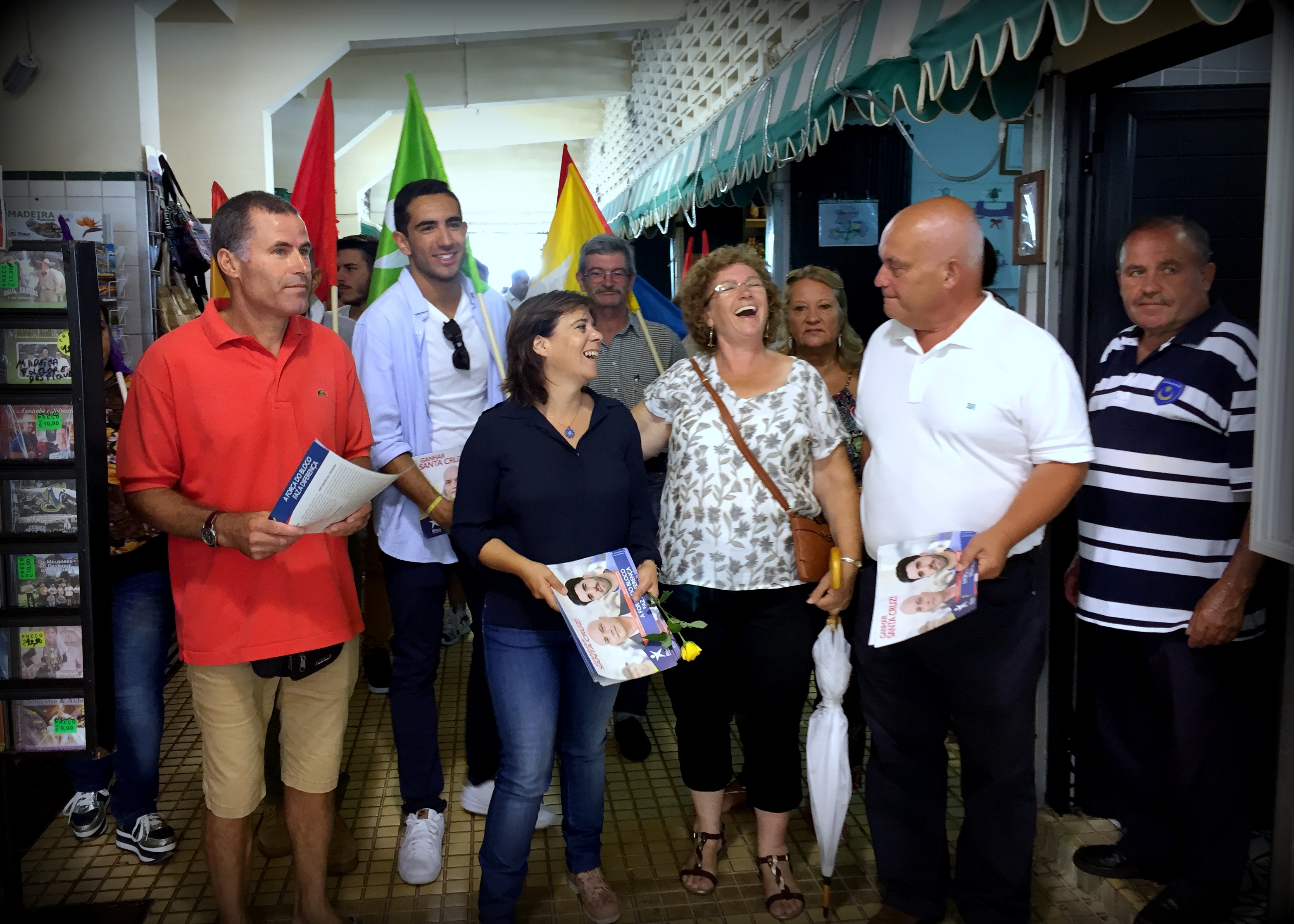 Visita ao Mercado de Santa Cruz com o candidato do Bloco à Câmara Municipal, Miguel Fonseca. Visita ao Mercado de Santa Cruz com o candidato do Bloco à Câmara Municipal, Miguel Fonseca.