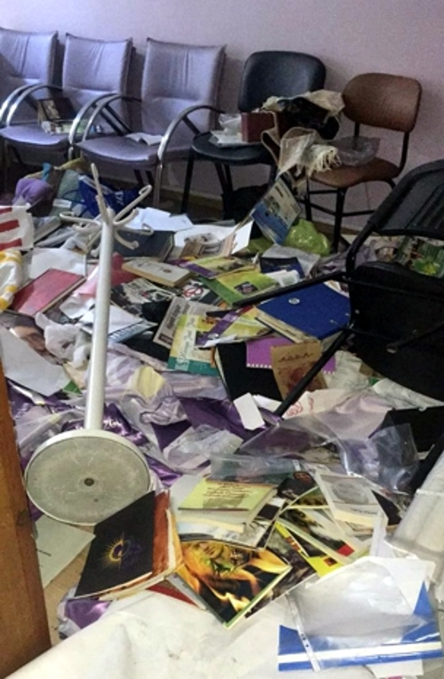 Sede do HDP assaltada pela polícia