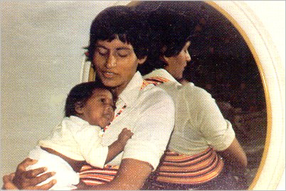 Sita com o filho João Ernesto, o "Che".