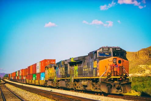 Comboio de carga nos EUA. Foto de Thomas Hawk/Flickr.