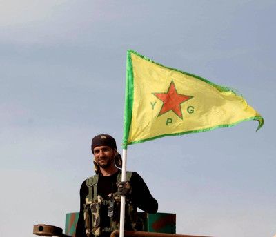 Combatente curdo do YPG. Outubro de 2014.