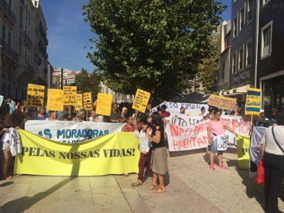 Manifestação pelo direito à habitação, setembro de 2018, Lisboa. Foto esquerda.net.