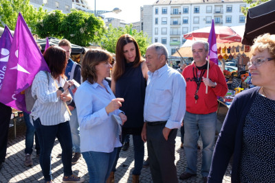 Campanha no mercado do Fundão, 29 de abril de 2019. Foto de Paula Nunes.