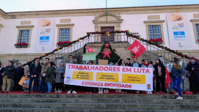 Trabalhadores da Reditus em protesto.