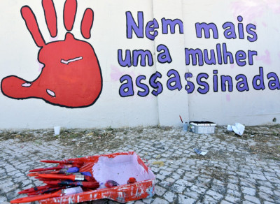 Mural "Nem mais uma mulher assassinada
