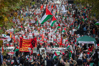 Manifestação pelo fim do massacre em Gaza, Londres.