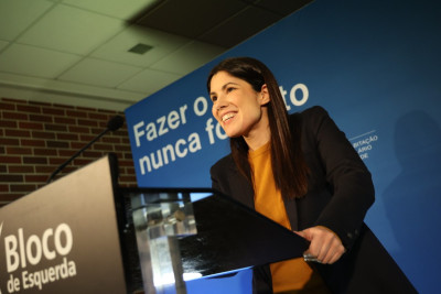 Mariana Mortágua na sessão pública do Bloco em Aveiro.