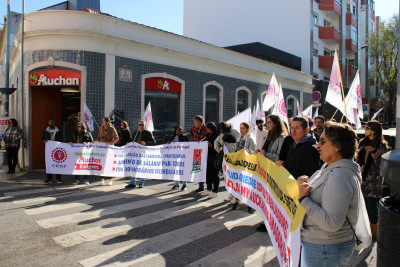 protesto do CESP num supermercado Auchan