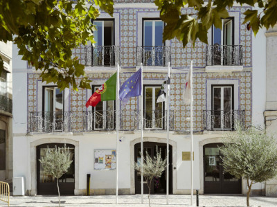 Fachada da Junta de Freguesia de Arroios.