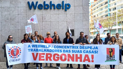Trabalhadores da Webhelp/Concentrix em protesto.