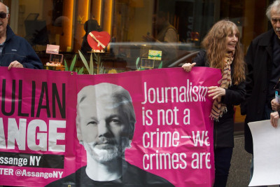 Ação em Nova Iorque a 4 de maio de 2023 pela libertação de Julian Assange. 